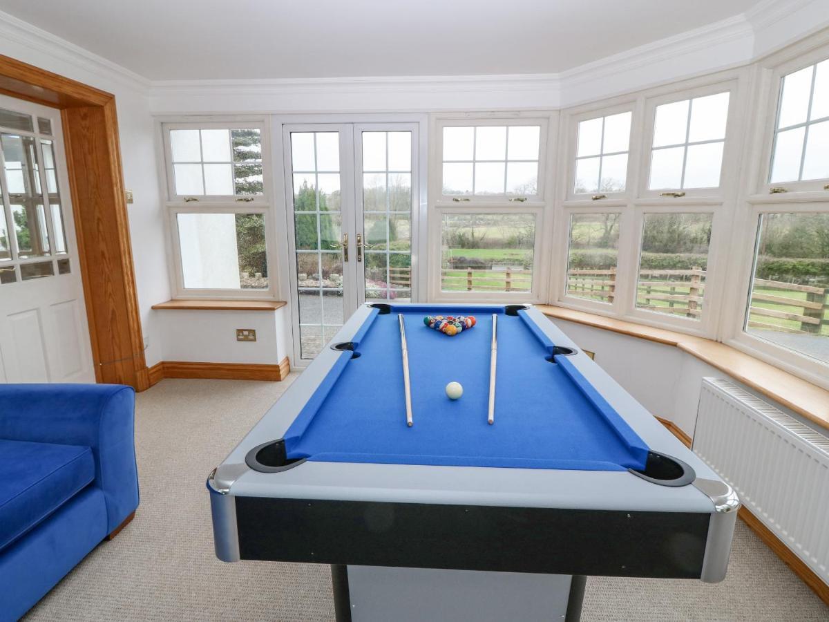 Bwthyn Clai Villa Llangefni Exterior photo